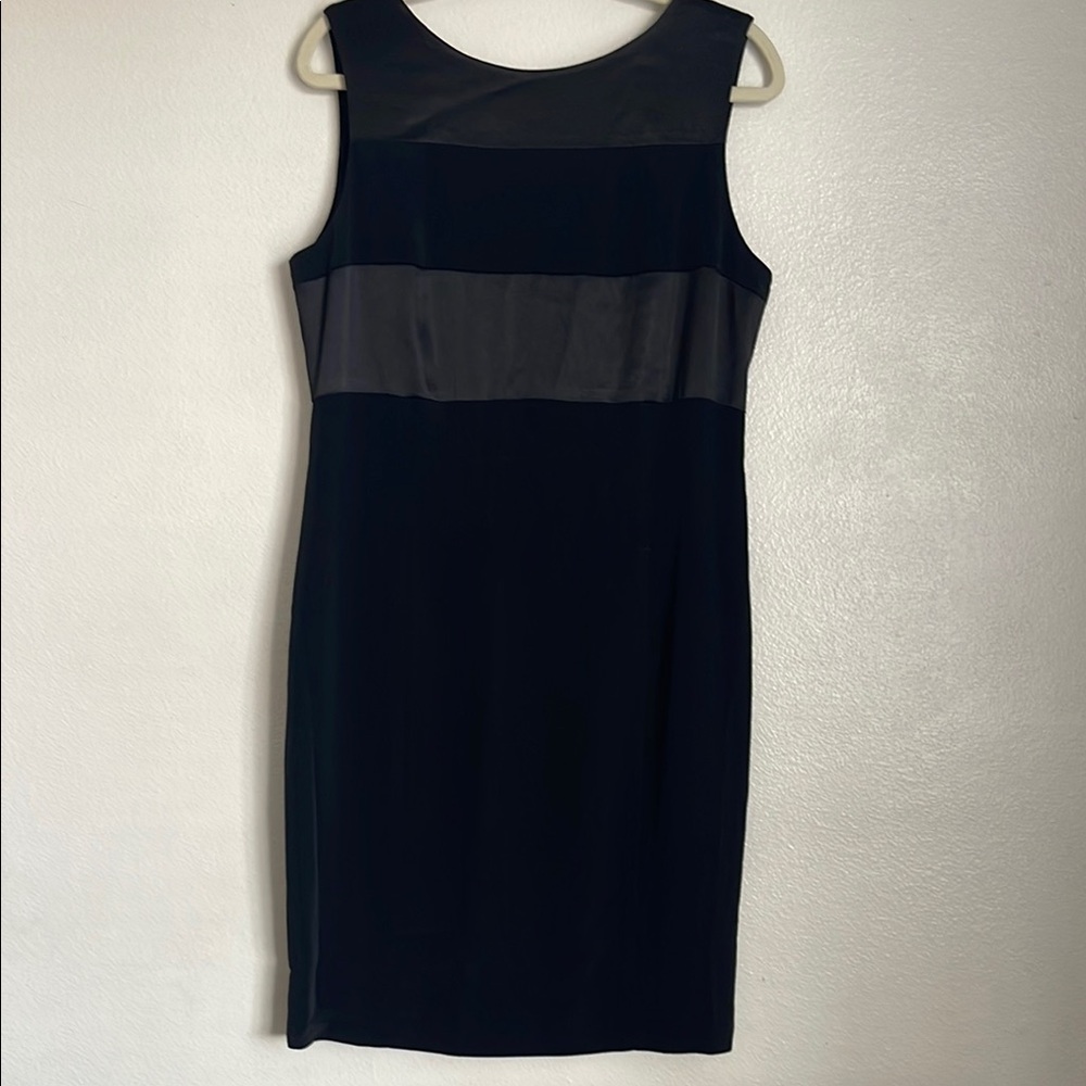 Jones New York Black and Gray Sheath Midi Dress